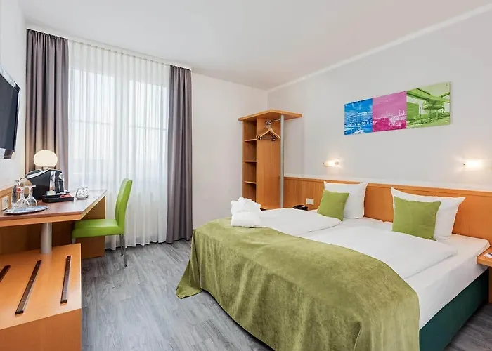 Courtyard By Marriott 4*