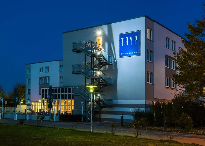 Szálloda Courtyard By Marriott Dortmund