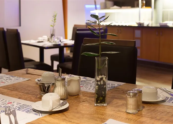 Courtyard By Marriott