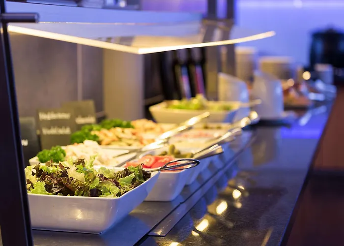 Courtyard By Marriott Szálloda 4*