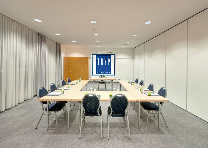 Courtyard By Marriott Szálloda