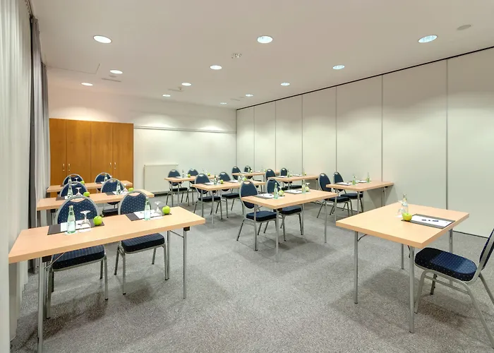 Courtyard By Marriott Szálloda 4*