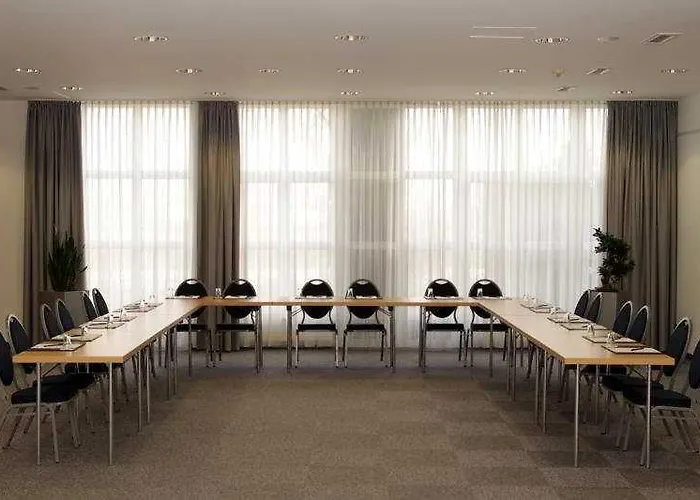 Courtyard By Marriott Szálloda 4*