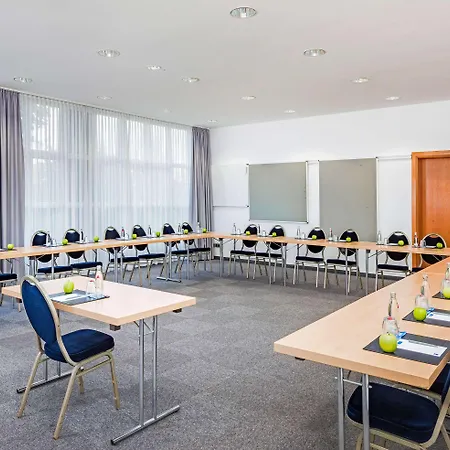 Courtyard By Marriott Отель Дортмунд