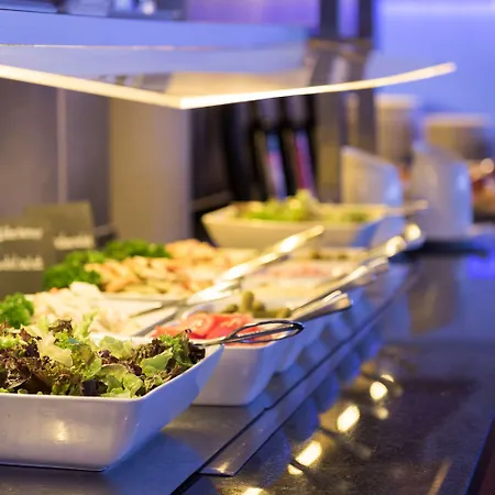 Courtyard By Marriott 호텔 4*