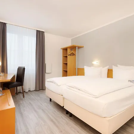 Hotel Courtyard By Marriott