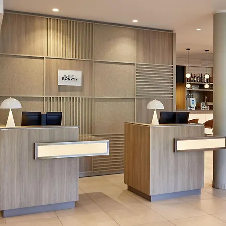 Courtyard By Marriott Hotel 4*