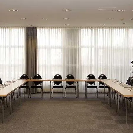 Courtyard By Marriott 호텔 4*