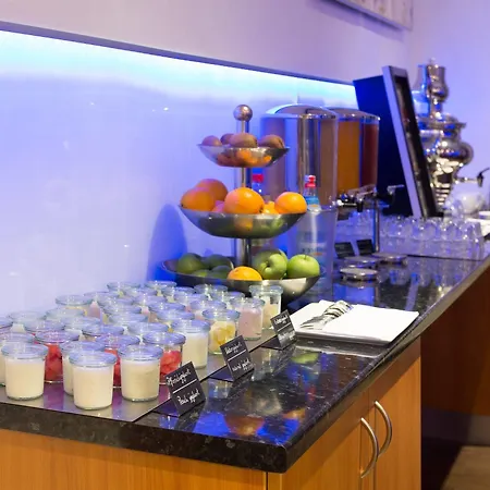 Courtyard By Marriott Отель Дортмунд