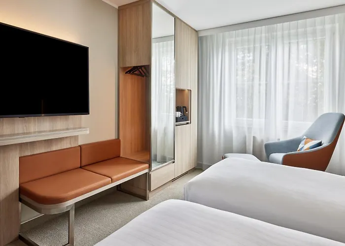 Courtyard By Marriott Hotel